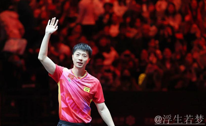 林诗栋直落四局击败梁靖崑,成功闯入男单八强 林诗栋直落四局击败梁靖崑,成功闯入男单八强
